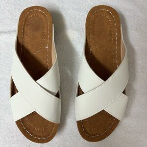 Women’s Cream Cross-Band Slide Sandals Size 42